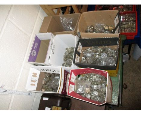 SEVEN BOXES OF VARIOUS DECANTER STOPPERS ETC 