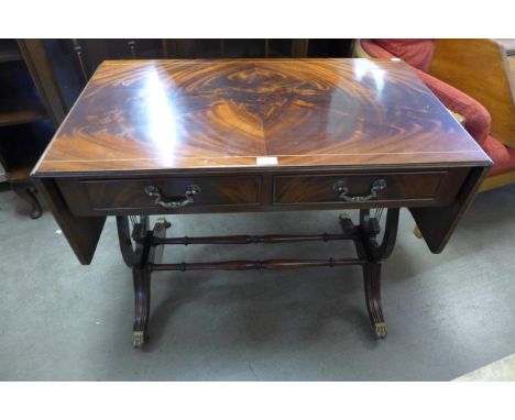 An inlaid mahogany drop-leaf sofa table 