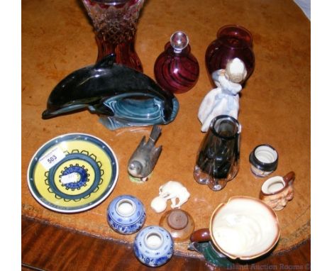 Selection of collectable ceramic and glassware, including Royal Doulton, Lladro, Isle of Wight Glass and other