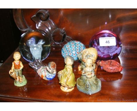 Oriental snuff box, Wade Whimsies, etc.