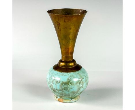 Turquoise toned with lustre finish &amp; branch patterning. Brass accented middle &amp; top. This item has no reserve. Dimens