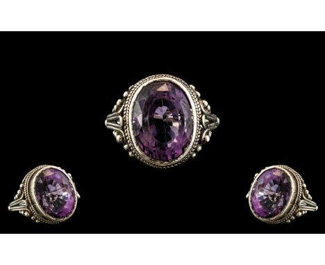 Ladies - Vintage and Attractive 19th Century Style Sterling Silver - Single Stone Amethyst Set Dress Ring, with Solid and Wel