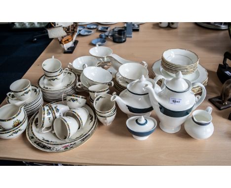 Collection of Quality China, including Doulton Style Tea Service, comprising Tea Pot, Milk Jug, Lidded Sugar Bowl, and Hot wa