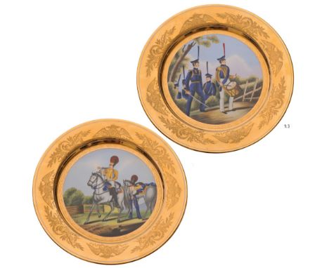 Polychromatic decoration in medallion with Russian military characters, "foot soldiers in operation" and "riders and their mo