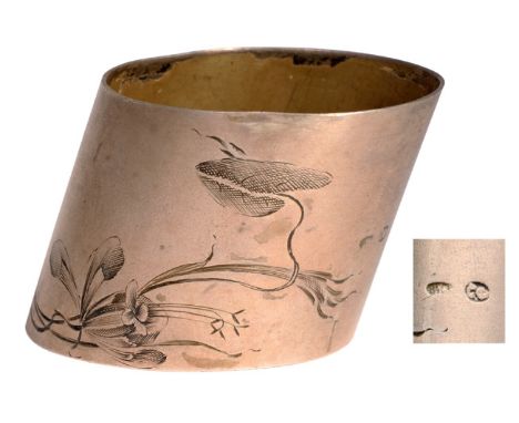 Engraved by a floral motive, weight 40 g, "84" standard guarantee, townâ€™s mark illegible, silversmith "C.?" partially erase