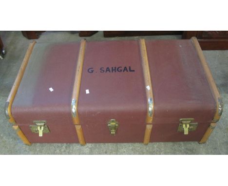 Vintage wooden and metal banded steamer trunk marked 'G. Sahgal'.(B.P. 21% + VAT) 