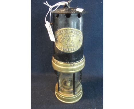 Thomas & Williams Aberdare no.54 vintage miners safety lamp.(B.P. 21% + VAT) 