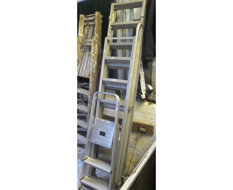 Small folding aluminium ladder, together with another extending aluminium ladder. (2)(B.P. 21% + VAT) 