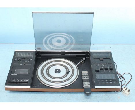A Bang & Olufsen Beocenter 2002 record and cassette player.
