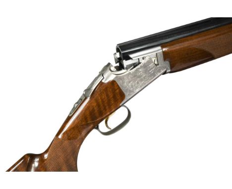 Browning, a model 525 12 bore over/under boxlock ejector gun, No. 43232MT, the 30" ventilated barrels with external chokes, t