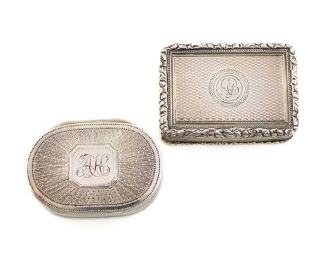 A George III silver vinaigrette, probably by Thomas Brough, London 1802, oblong form, radiating and dot decoration, the inter