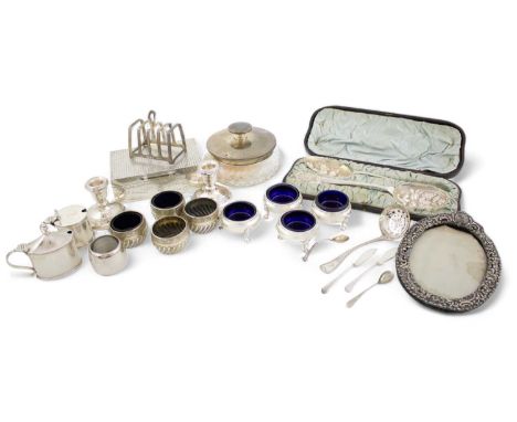 A mixed lot of silver items,comprising: a presentation naval cigarette with the badge of the WRNS, and signatures, rectangula