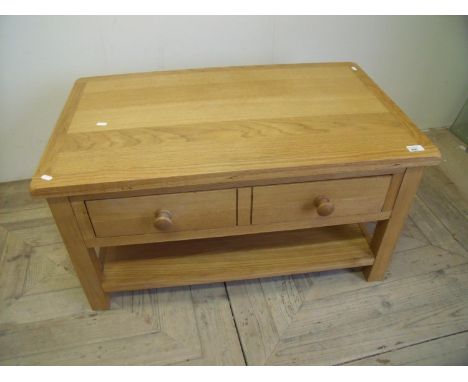 Modern light oak low side cabinet with single drawer above under tier (90cm x 55cm x 47cm) 