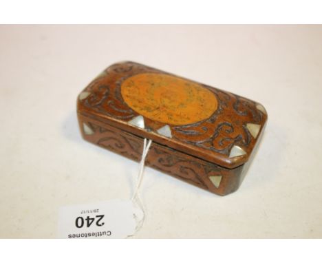A INLAID CARVED SNUFF BOX, in a Turkish / Moorish style, W 10.5 cm