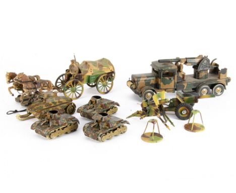 Tippco Germany mobile anti-aircraft lorry with 2 man crew, VG, Hausser Elastolin 0/750/2 horse-drawn Wagon, one wheel hub det