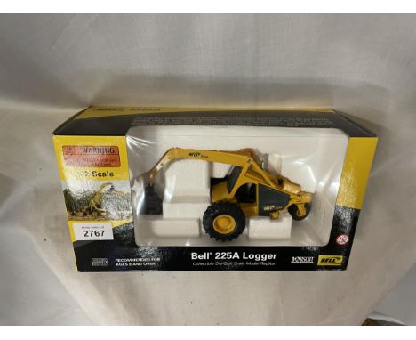 A BOXED NORSCOTT BELL 225A LOGGER 1:32 SCALE MODEL 