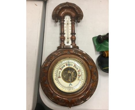 A VINTAGE WOODEN WALL BAROMETER THERMOMETER 