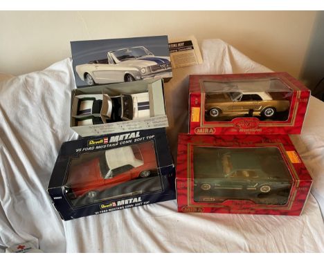 FOUR BOXED 1:18 SCALE DIECAST MODEL FORD MUSTANGS - TWO REVELL AND TWO MIRA 