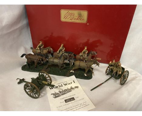 A BOXED BRITAINS BRITISH ROYAL FIELD ARTILLERY LIMBER WITH 18 POUND GUN 12 PIECE SET WITH 54 MM METAL FIGURES - MODEL NUMBER 