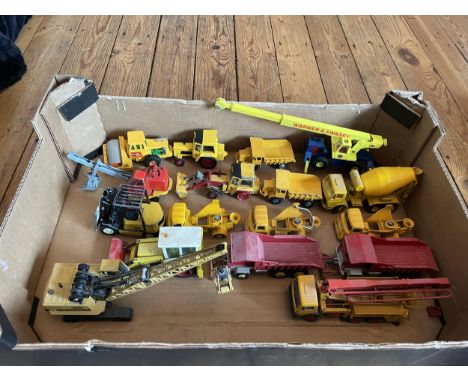 SEVENTEEN UNBOXED MODEL PLANT EQUIPMENT VEHICLES TO INCLUDE CORGI, DINKY, JOAL, CONRAD ETC 