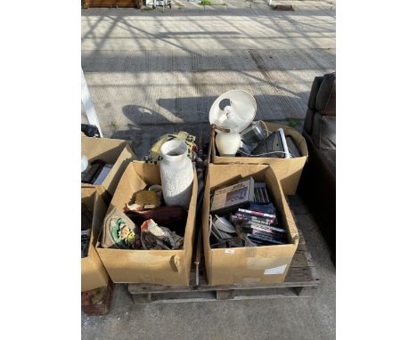AN ASSORTMENT OF HOUSEHOLD CLEARANCE ITEMS TO INCLUDE CERAMIC FIGURES, VASES AND DVDS ETC 