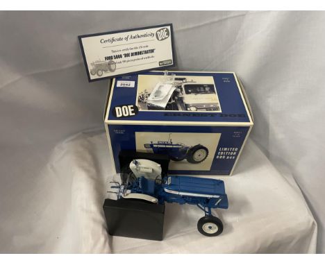 A BOXED LIMITED EDITION 999PCS FORD 5000 DOE DEMON STRATER, TRACTORCOLLECTORS MODEL NUMBER J2705 1:16 SCALE 