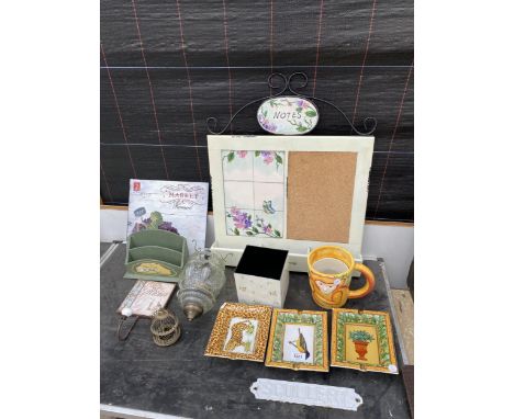 AN ASSORTMENT OF ITEMS TO INCLUDE A NOTICE BOARD, CERAMIC DISHES AND VARIOUS OTHER DECORATIVE ITEMS 