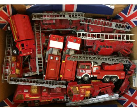 VARIOUS DIECAST FIRE ENGINES TO INCLUDE MATCHBOX AND CORGI 