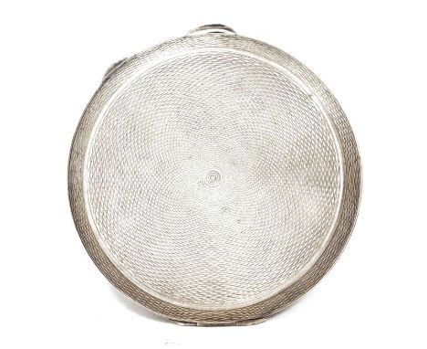 Art Deco silver engine turned circular compact, hallmarked Chester, 1946, indistinct maker's mark G &amp;..., with mirror hin