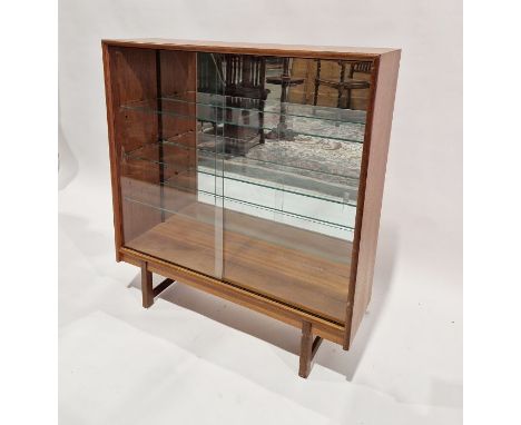 Mid century Turnidge of London teak display cabinet, with two sliding glass doors and three adjustable glass shelves, measuri