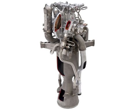 Sowjetisches Raketentriebwerk Lavochkin V-751, ab 1957Antriebsaggregat für das Flugabwehrsystem S-75 Dwina, 2. Stufe, aus ver