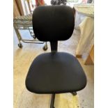 Rolling Swivel Steno Chair