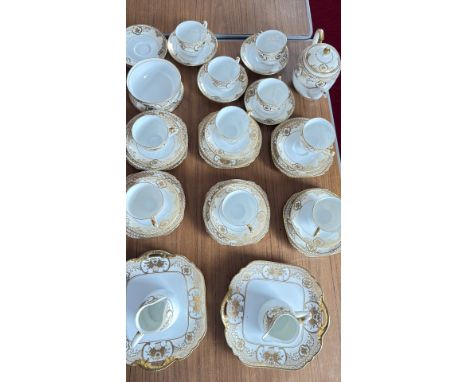 Noritake gilded porcelain tea service, c.1930s (30 pcs)