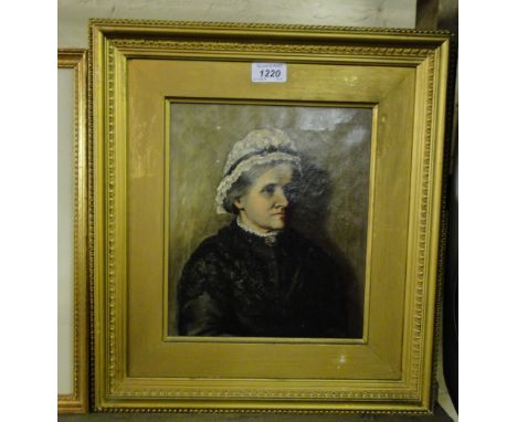 Gilt framed Victorian oil on canvas portrait of a lady