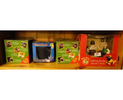 2 Wallace & Gromit jigsaw puzzles, cress seed kit and alarm clock.