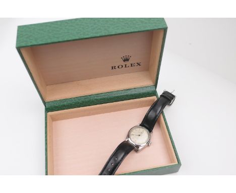 Rolex Oyster Speedking stainless steel precision wristwatch, circa 1958, 23mm champagne coloured dial, signed and with baton 