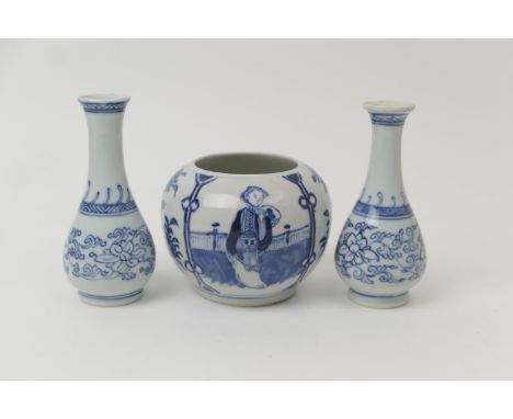 Chinese blue and white export globular vase, late 19th Century, decorated with figures and birds amidst prunus blossom, Kangx