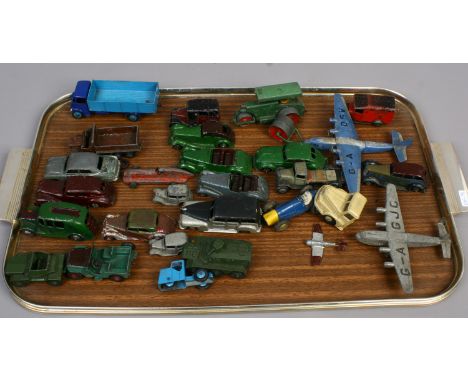 A tray of vintage Dinky Diecast vehicles including trucks, steam roller, cars, military vehicles etc.
