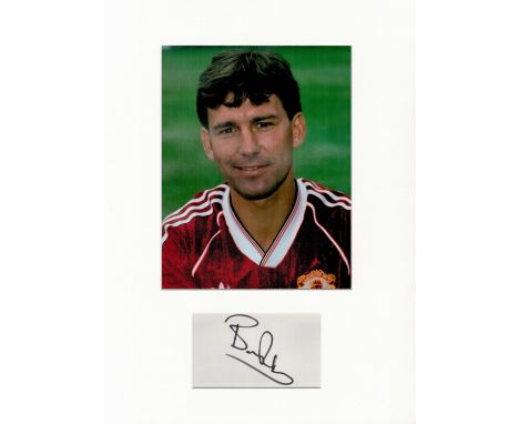 Football Bryan Robson 16x12 overall Manchester United mounted signature piece includes signed album page and a colour photo p