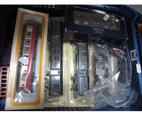 Eight 'HO' Gauge Coaches Continental Outline Coaches, by Hachette, Bachmann, Fleischmann, etc, Mainline and Suburban examples