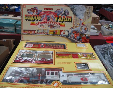 A Bachmann Ref No. 90020 "G" Gauge "Circus Train", boxed train set - comprising 4-6-0 "Old Timer" Steam Locomotive and Double