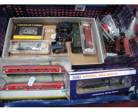 A Trix Ref No 12726 'N' Gauge Two Unit Cased 'Pendolino',  'Jagermeister', (good) plus a Dapol Ref No 120A class BR black R/N