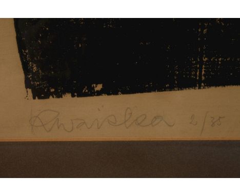 "Frau mit Kind und Falter"expressive Darstellung einer Mutter mit ihrem Kind, welches mit einem Falter spielt, Holzschnitt, u