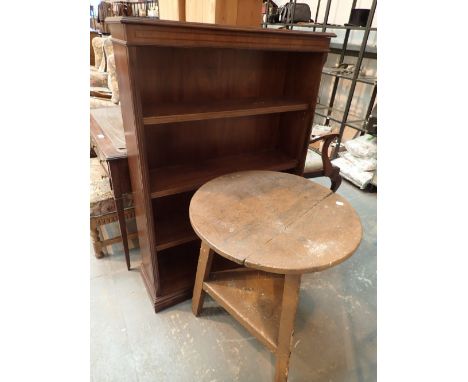 Mahogany four shelf bookcase CONDITION REPORT: Please be advised the table does not come with the lot.