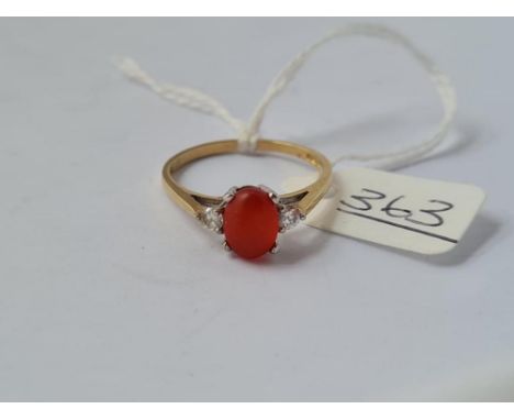 An orange stone &amp; CZ ring in 9ct - size R - 2.6gms