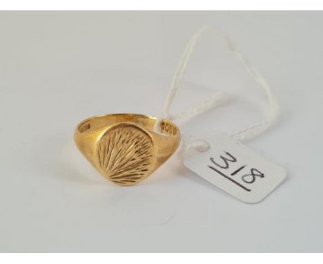 A good gents signet ring in 9ct - size Y - 4.4.gms