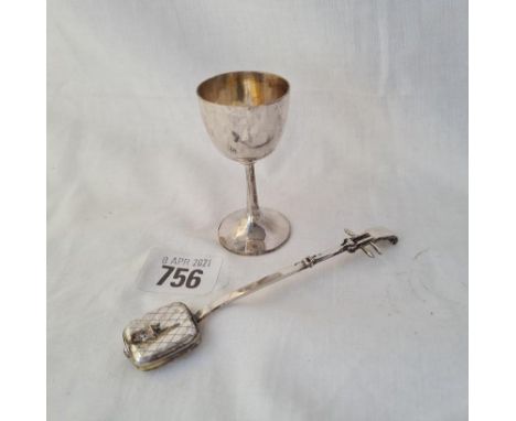 A Chinese silver miniature instrument and a small cup 