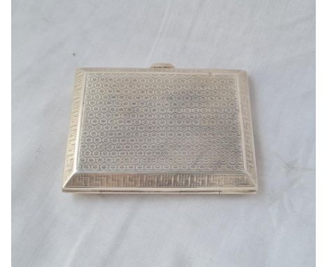 A engine turned good quality cigarette case B'ham 1926 91 gms 