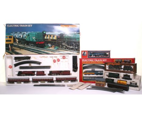 Hornby Railways OO Gauge Electric Train Set R824-9140 Dutchess of Sutherland 4-6-2 Locomotive 6233 and LMS Tender,3 x LMS Coa