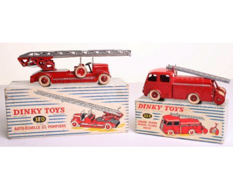 French Dinky 32D Delahaye Fire Engine, red body/convex wheel hubs, black steering wheel, steel escape ladder, white tyres, in